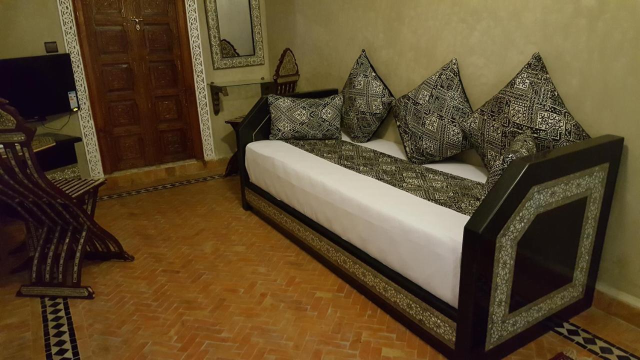 Riad Mama H&K Meknès Eksteriør bilde